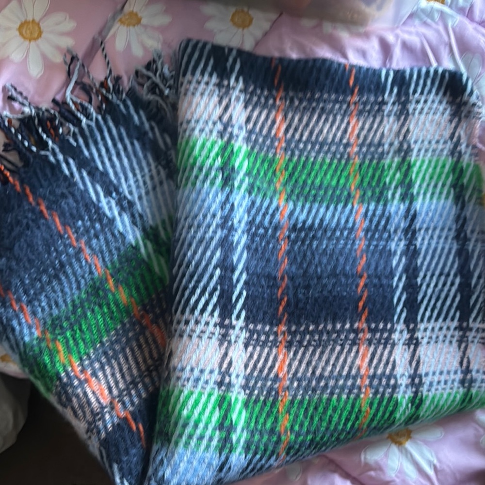 NWT✨- Plaid Scarf🧣 - Blue, Green, and Orange